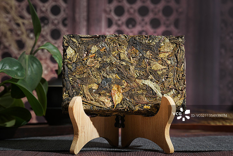 室内拍摄的普洱茶茶叶 云南普洱茶图片素材