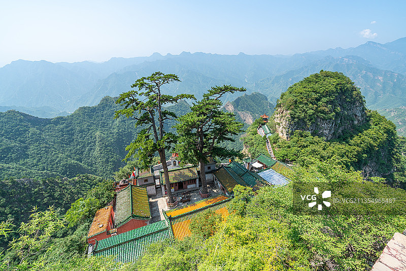 夏天北京圣莲山风景区自然风光图片素材