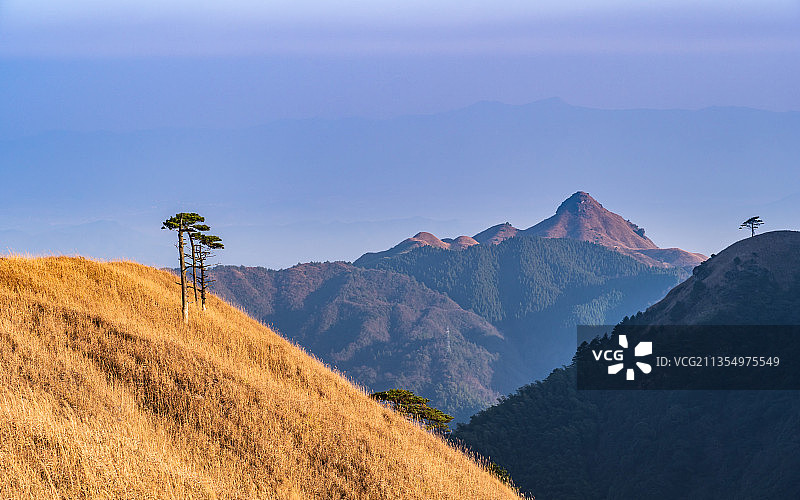江西武功山山顶冬天风景图片素材