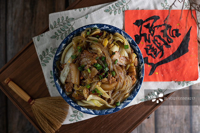 猪肉炖粉条图片素材