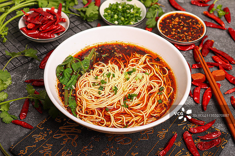 重庆麻辣小面图片素材