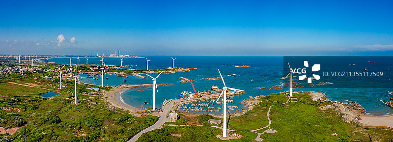 中国广东省揭阳市惠来县靖海镇资深港风车图片素材