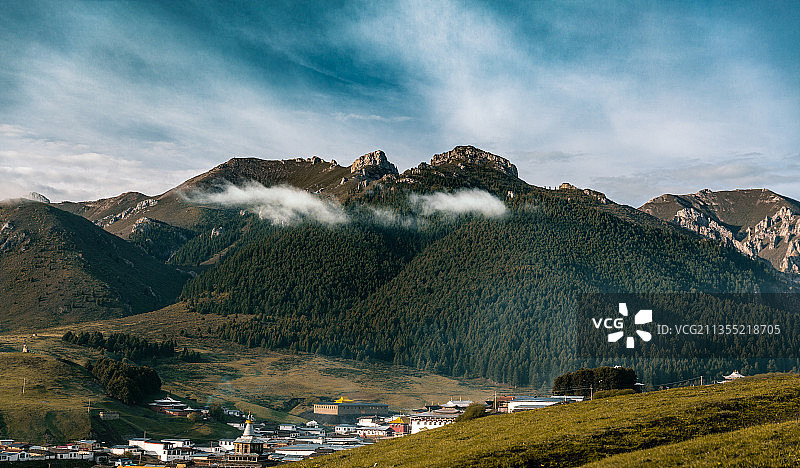 郎木寺的清晨图片素材