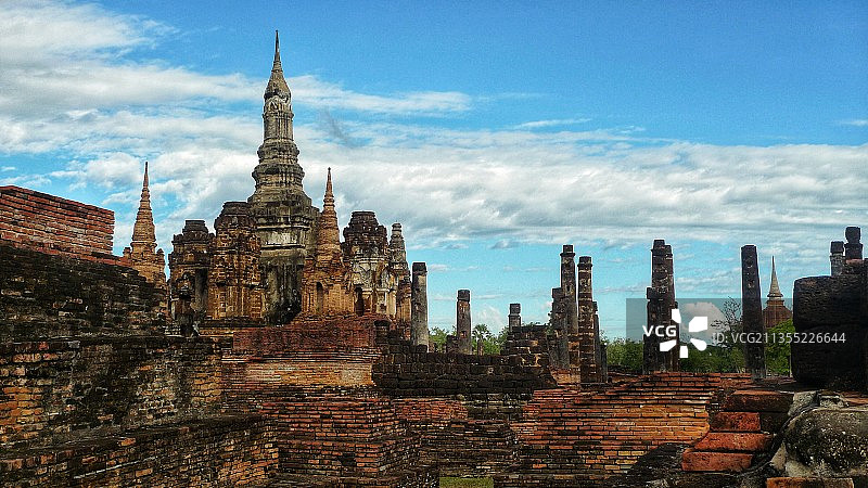 泰国素可泰古王朝遗址公园图片素材