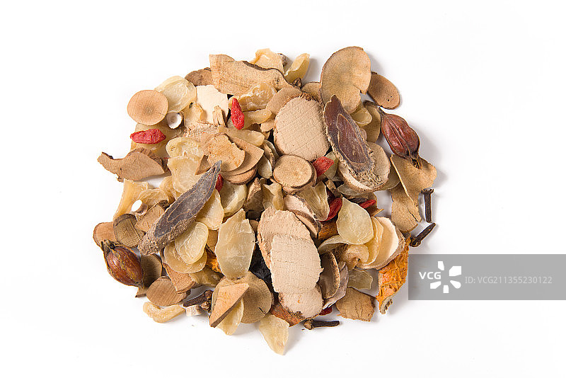 白色背景上的中药材图片素材