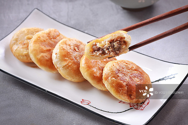 中式早餐面食驴肉火烧图片素材