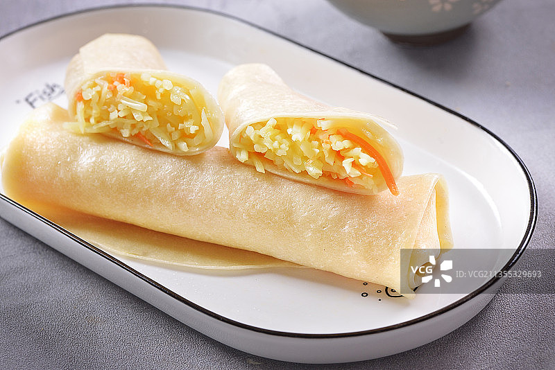 中式早餐面食卷饼土豆丝图片素材