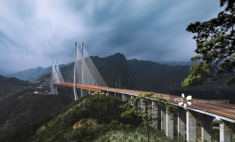 贵州北盘江大桥世界第一高架桥图片素材