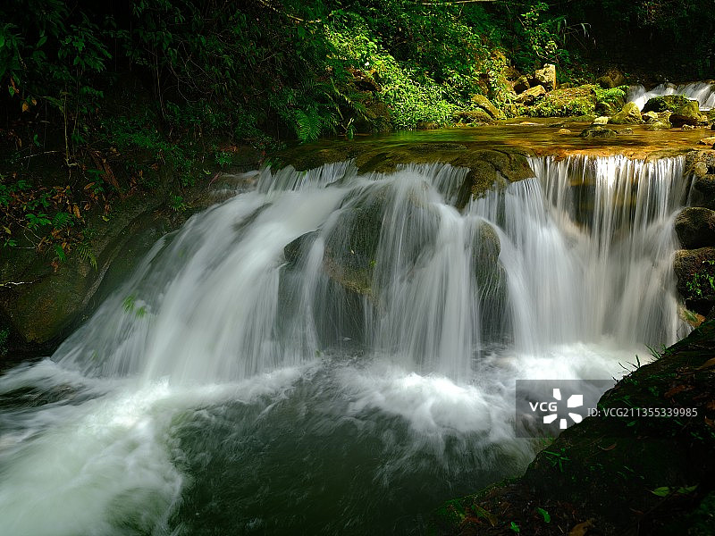 罗浮山瀑布图片素材