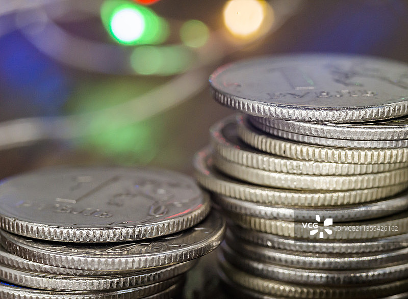 俄罗斯桌上的硬币特写图片素材