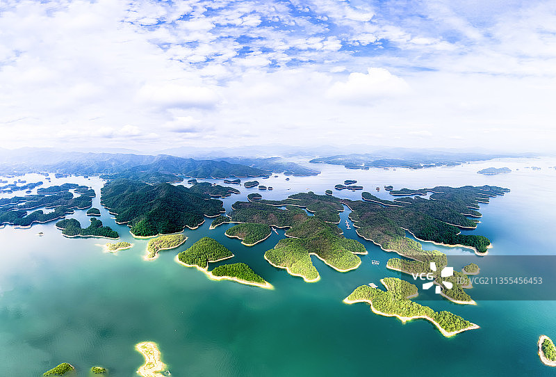 航拍中国浙江千岛湖中心湖区图片素材