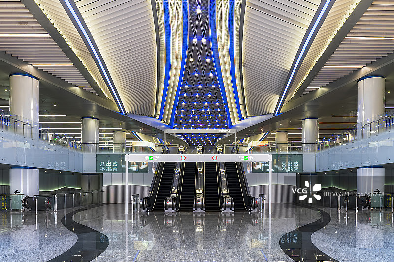 广州地铁18号线图片素材