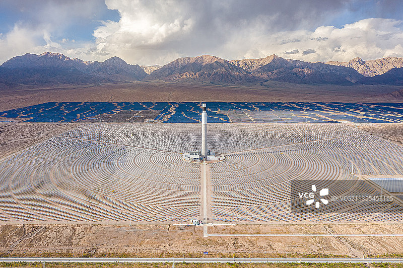 德令哈光伏熔岩吸热塔图片素材