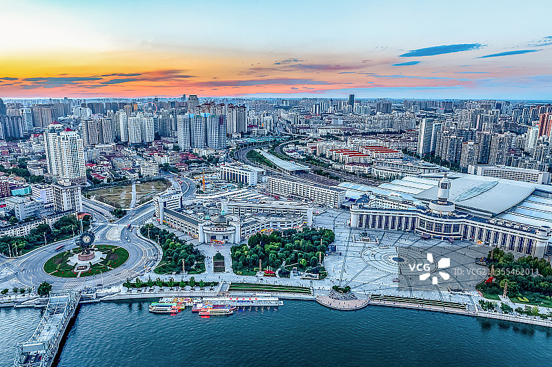 天津海河解放桥天津站风貌图片素材