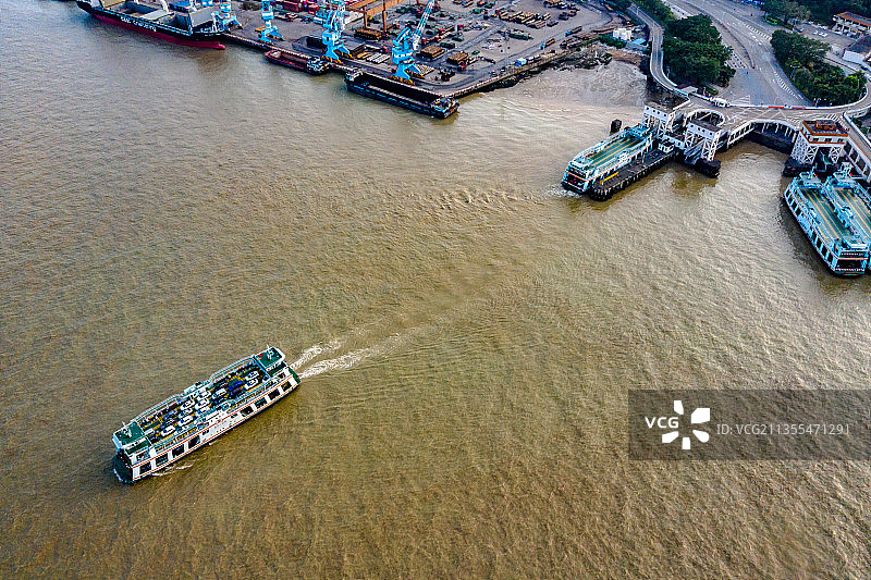 中国广州市南沙区虎门轮渡码头图片素材