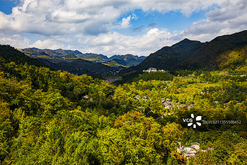 中国贵州六盘水盘州市妥乐古银杏村--世界古银杏之乡的金秋10图片素材