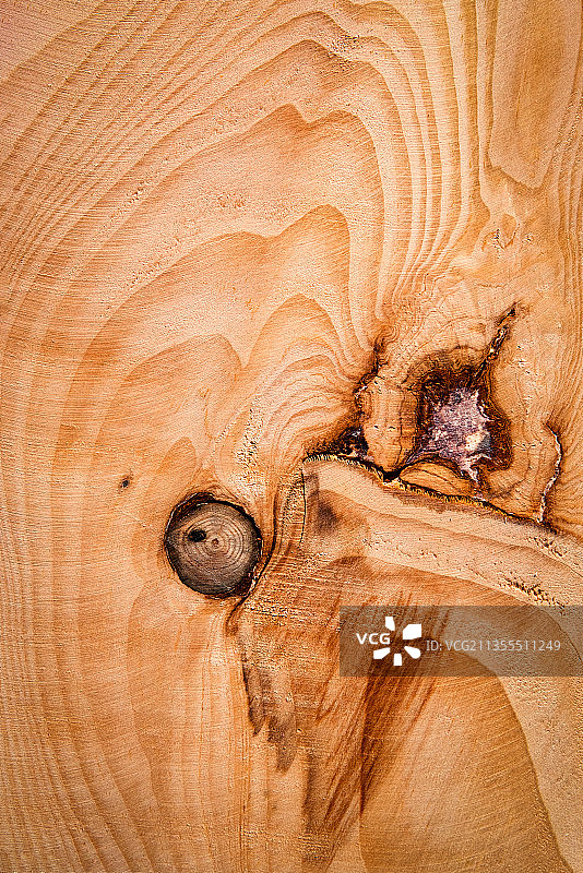 木桌的完整画面图片素材