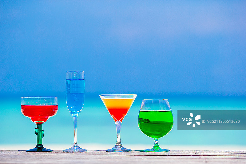 餐桌饮品特写图片素材