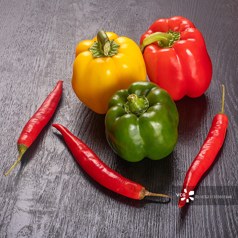 黄椒青椒辣椒图片素材