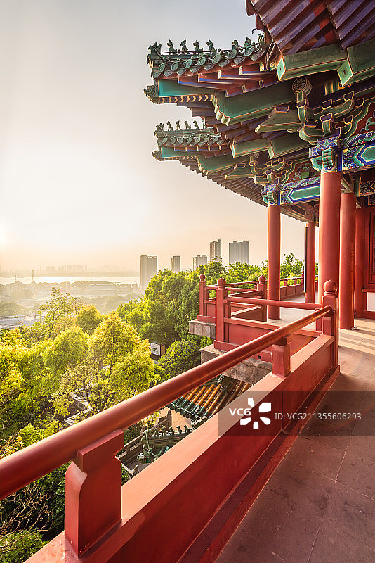 中国江苏南京的阅江楼景区园林古建筑图片素材