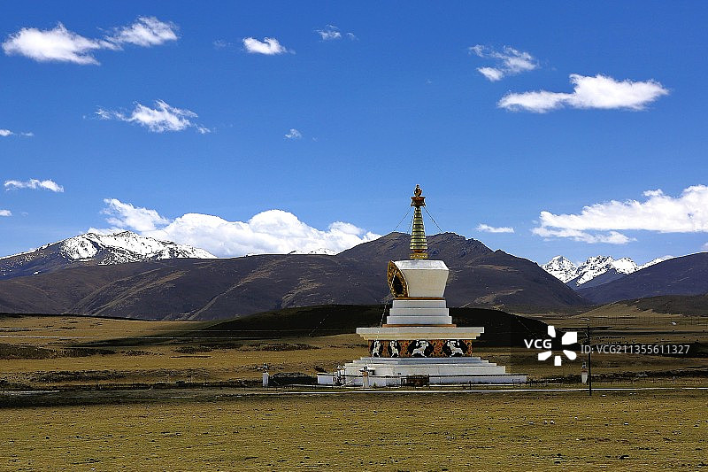 草原 白塔图片素材