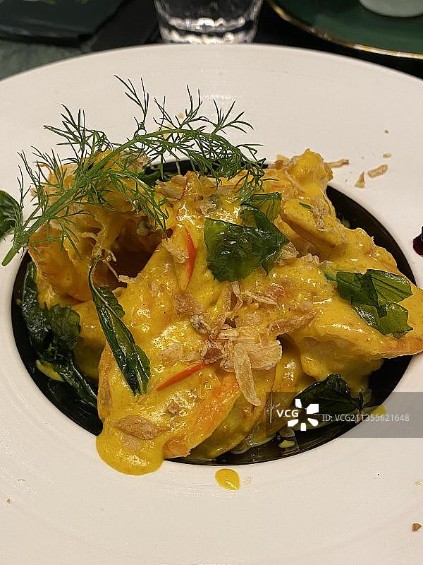 泰国菜餐厅咖喱虾图片素材