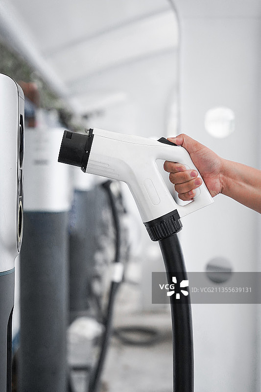 新能源充电桩，电动汽车，汽车，充电，插头图片素材