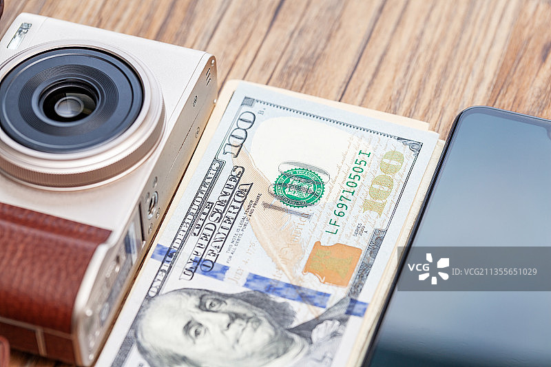 假日旅游出行装备静物特写图片素材