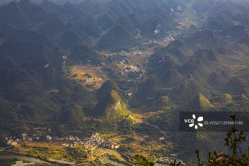 中国贵州六盘水盘州市娘娘山国家湿地公园风光图片素材