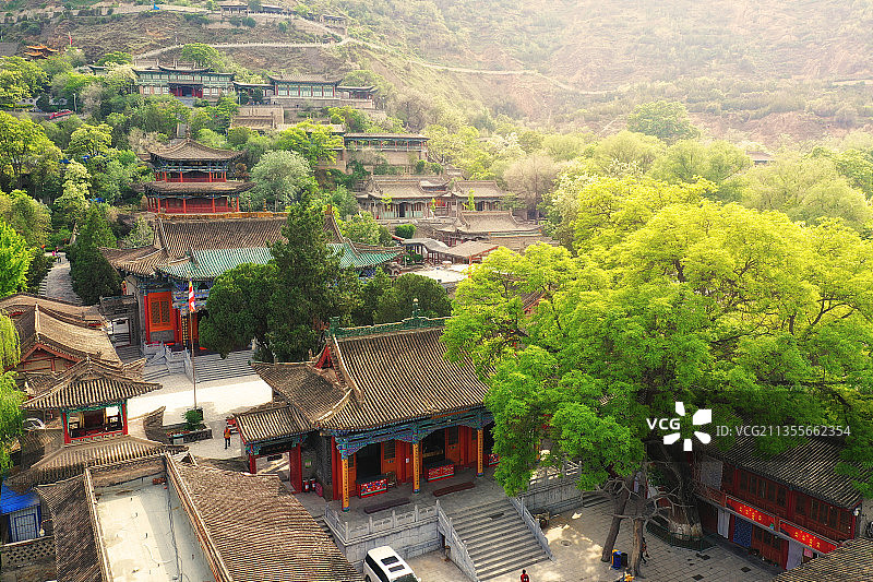 早春的浚源寺+甘肃省兰州市城关区五泉山公园图片素材
