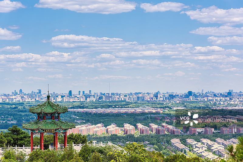 北京西山国家森林公园的半山亭园林建筑图片素材