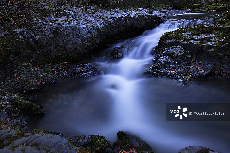 关门山小溪图片素材