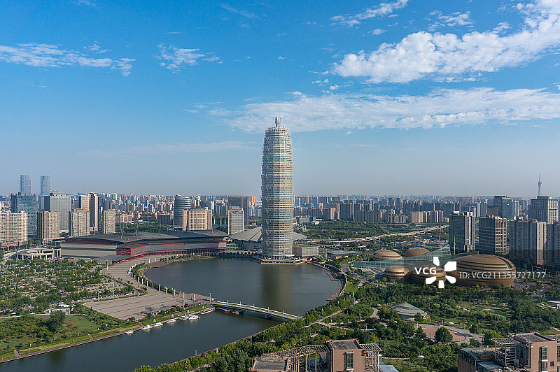 郑州CBD国际会展中心如意湖大玉米图片素材