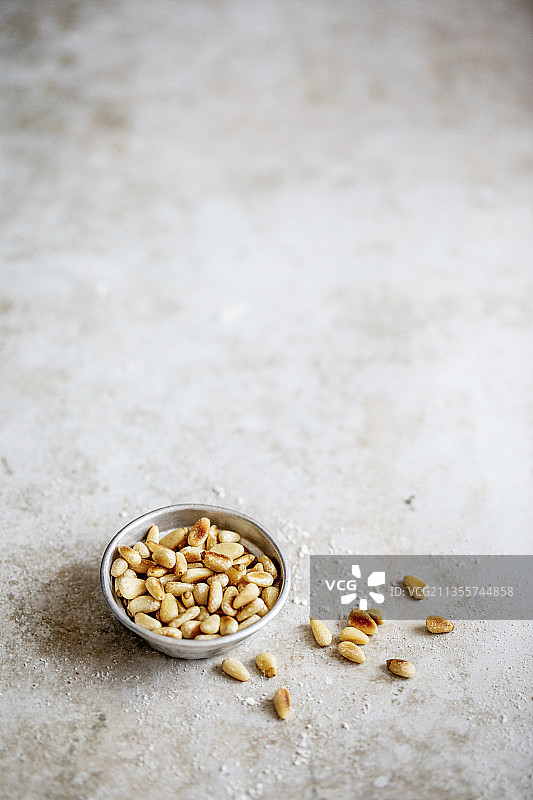 烤松子图片素材