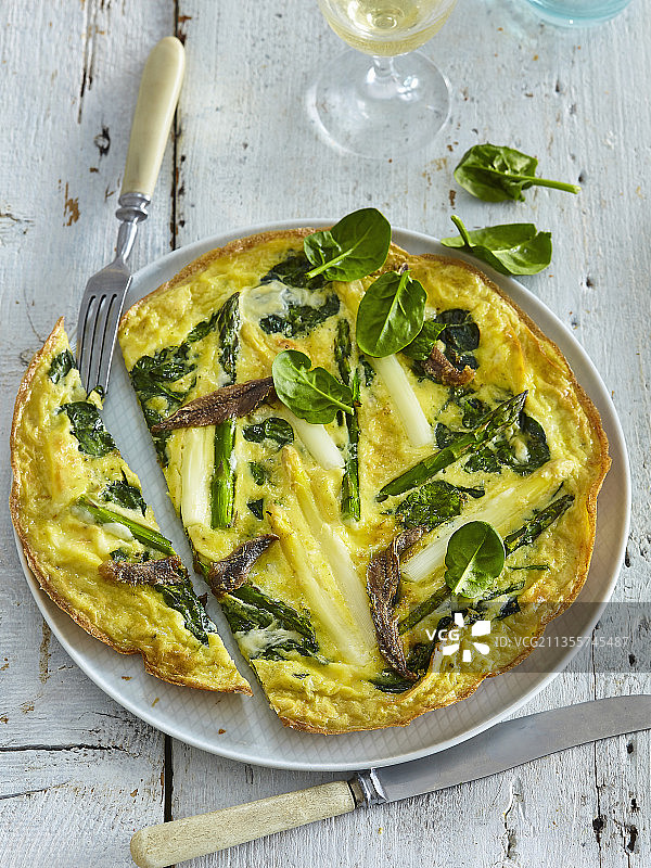 芦笋意大利烘蛋图片素材