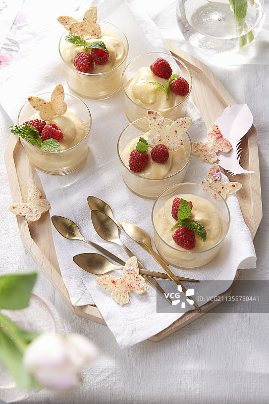 覆盆子柠檬奶油图片素材