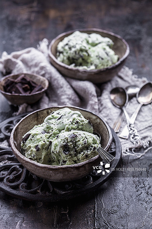 巧克力薄荷冰淇淋图片素材