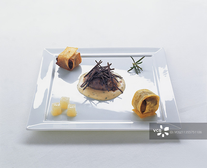 香梨橄榄蜜饯迷迭香松露猪蹄图片素材