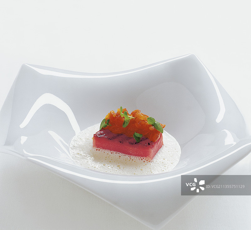 鳕鱼奶油烤西瓜汤图片素材