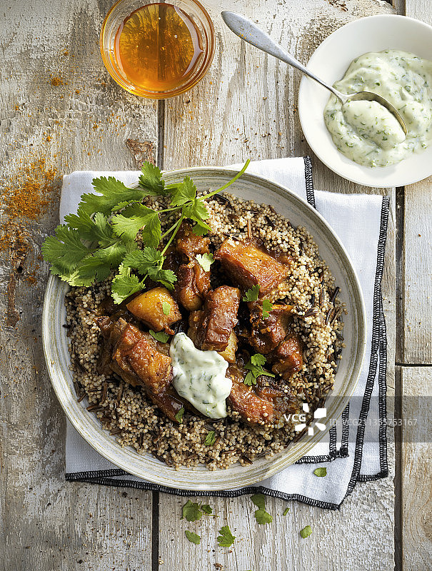 藜麦羊肉香草蛋黄酱图片素材