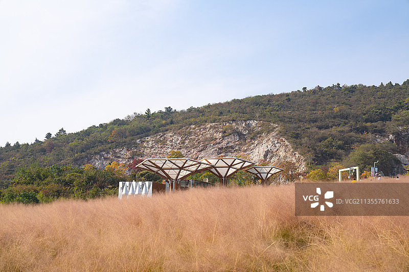 南京汤山矿坑公园图片素材