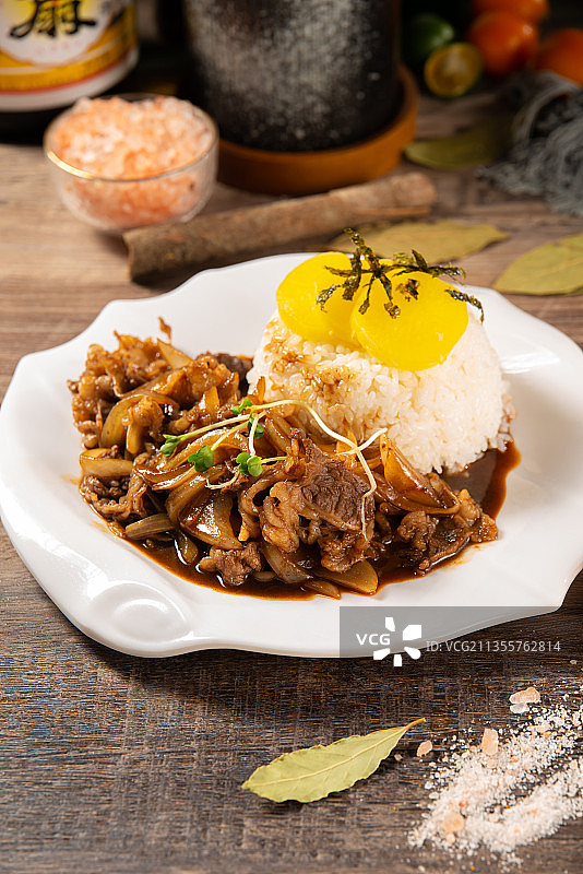 韩式牛肉饭图片素材