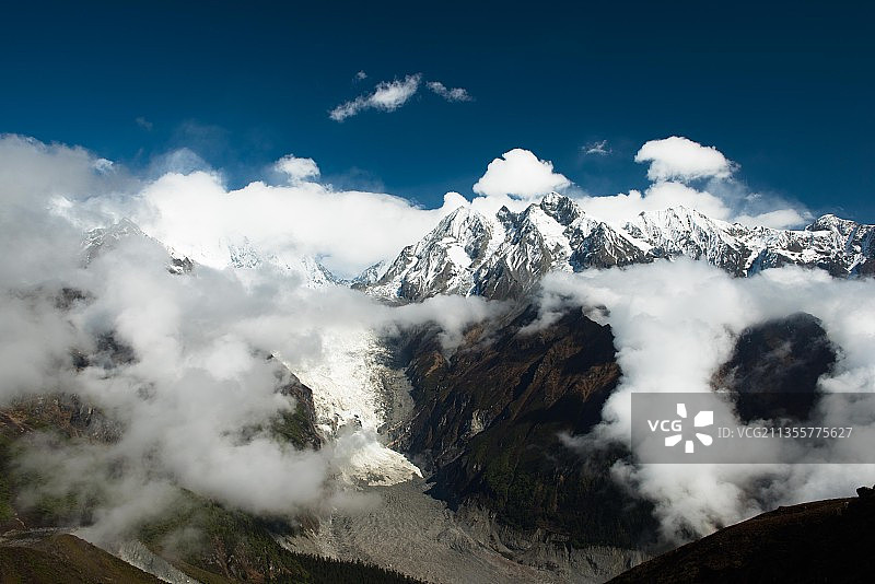 仙气飘飘图片素材