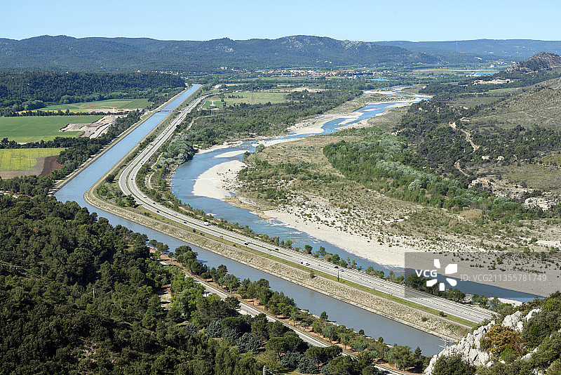普罗旺斯运河与杜朗斯河鸟瞰图片素材
