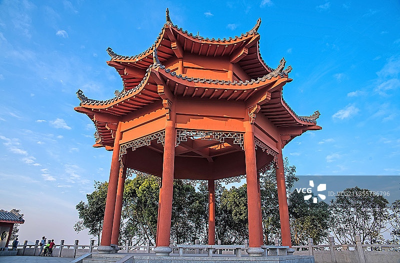 深圳塘朗山郊野公园-极目阁图片素材