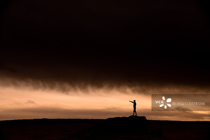 天地间图片素材