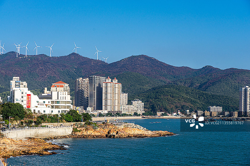中国广东省汕头市南澳岛贝沙湾海岸线风光图片素材