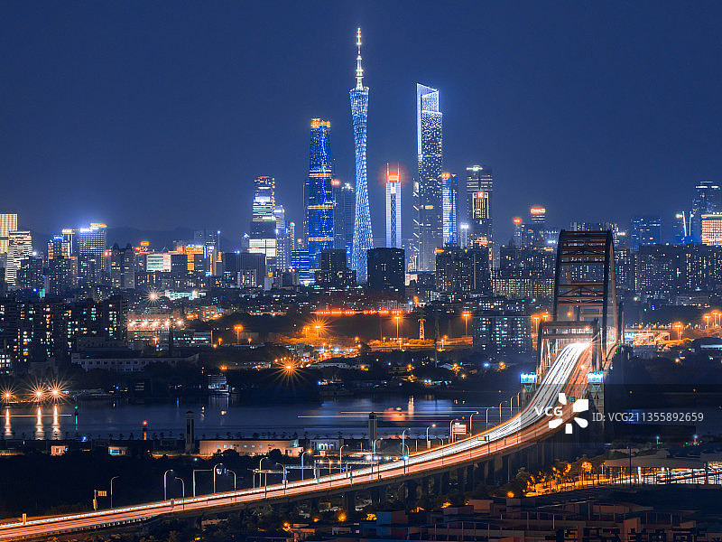 蓝色广州三塔图片素材