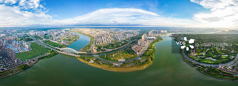 广西南宁凤岭南三岸滨江盛景图片素材