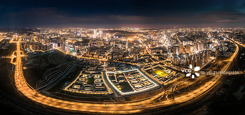 广西南宁凤岭北夜景图片素材